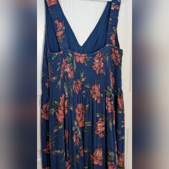 Abercrombie & Fitch Deep Blue Dress - Picture 3 of 10